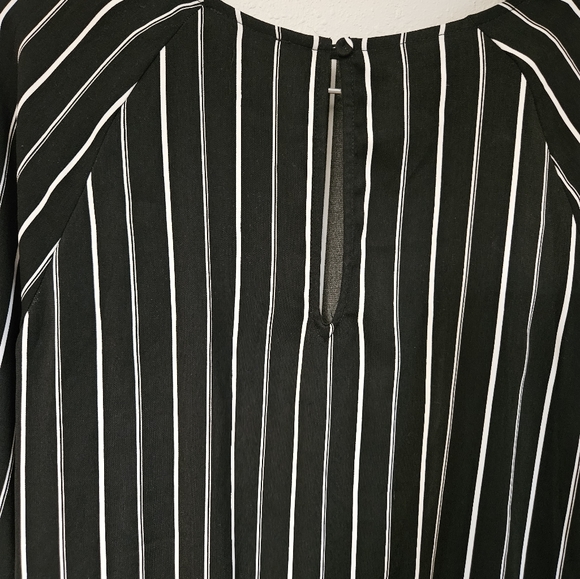 Dalia Black and White Vertical Pin Stripe Top with Bell Sleeves - Picture 5 of 6